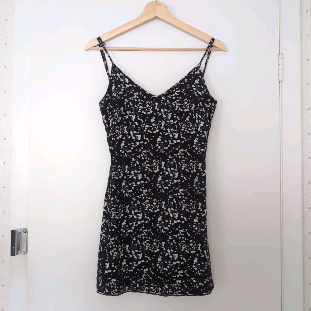 Aritzia Sunday Best Sexton Navy Floral Pattern Camisole Mini Dress